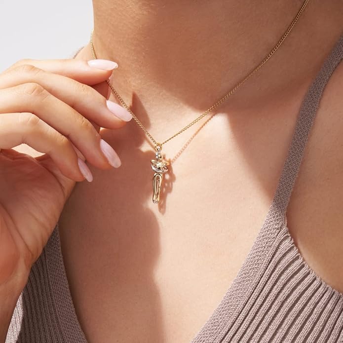 Hugging Couple Necklace